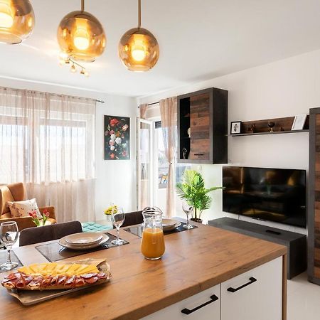 Sunny Island Apartment Trogir Luaran gambar
