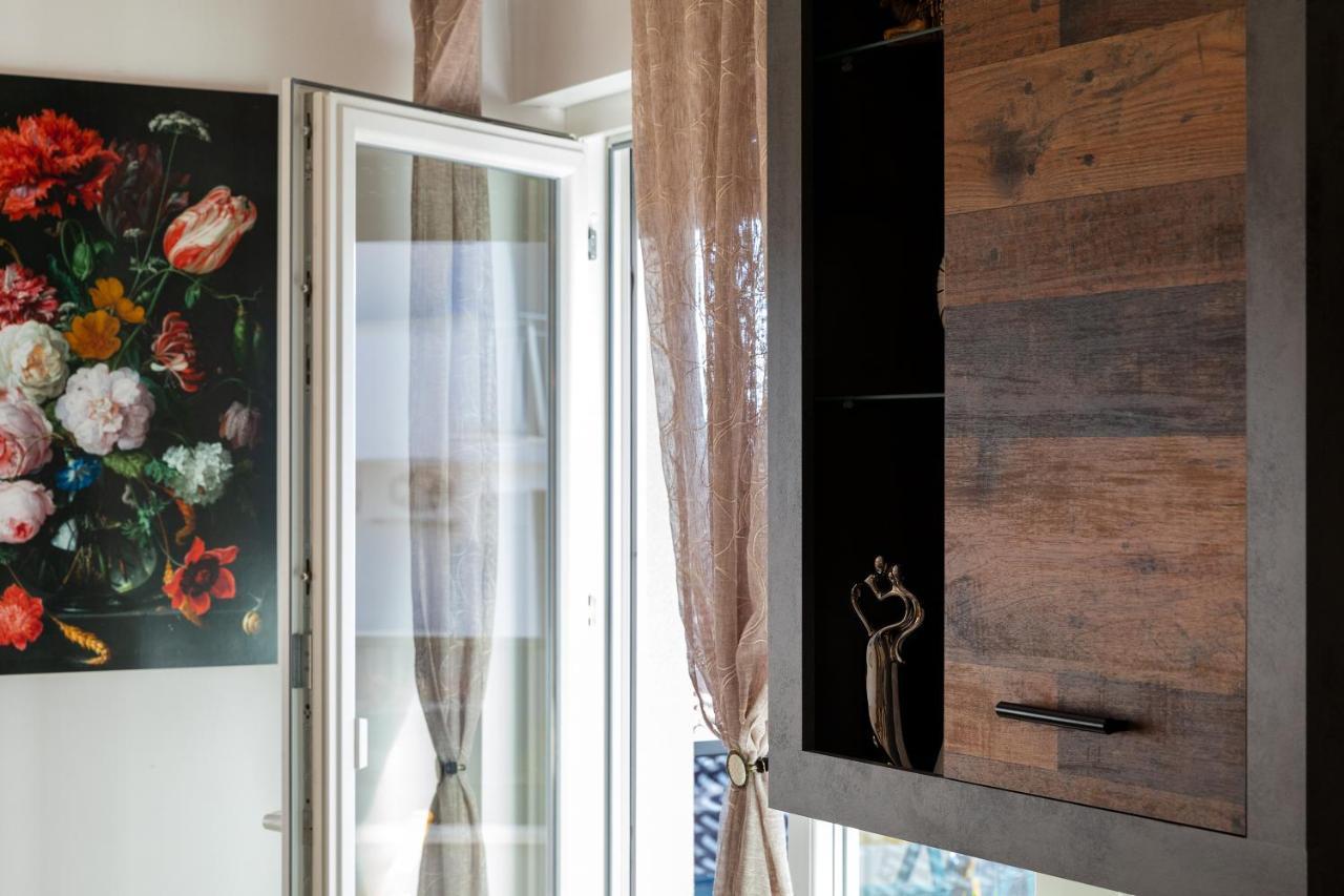 Sunny Island Apartment Trogir Luaran gambar