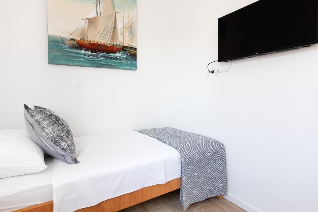 Sunny Island Apartment Trogir Luaran gambar